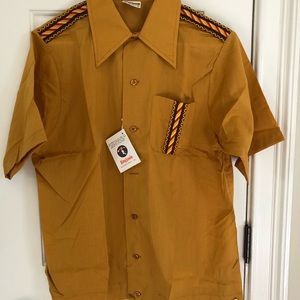 Vintage Men’s bowling shirt.